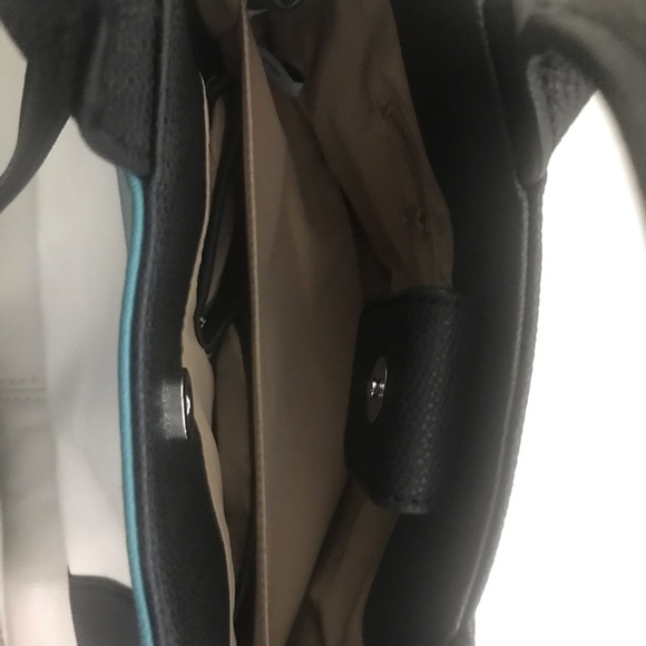 Nine West handbag - Picture 2 of 3